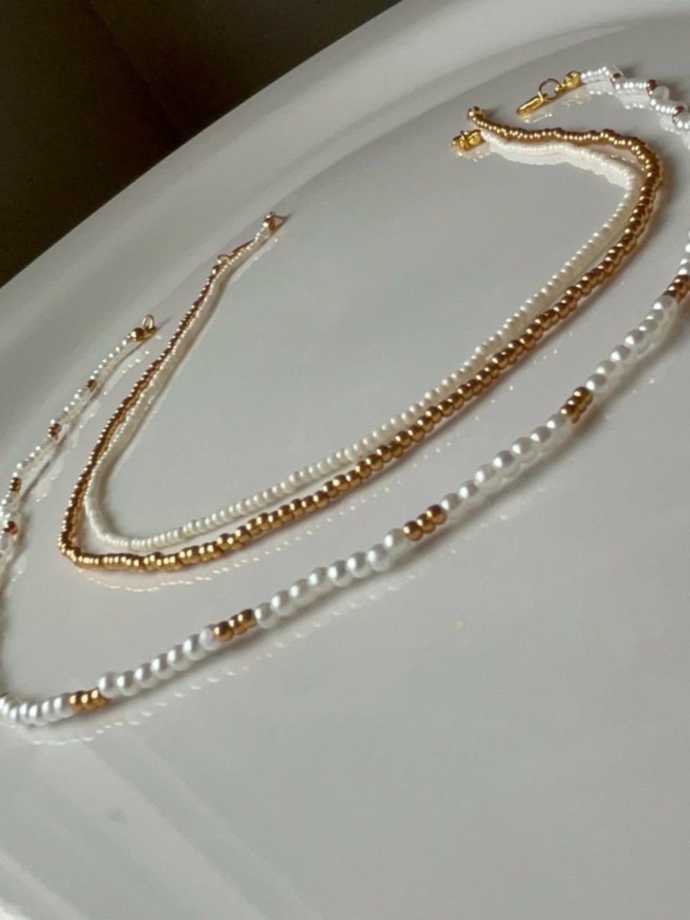 Gold and White Layered Beaded Necklace - Women Jewelry - Picture 4 of 8